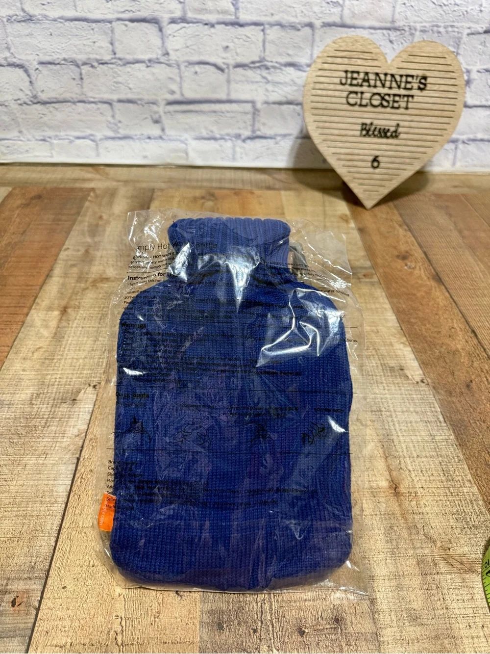 2L Hot Water Bottle with Knitted Cover for Hot and Cold Compress Pain Relief nwt